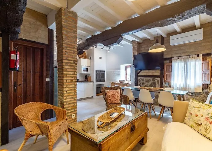 Natural&mente El Tomillar 乡村民宿 *