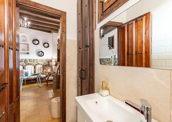 Natural&mente El Tomillar 乡村民宿 *